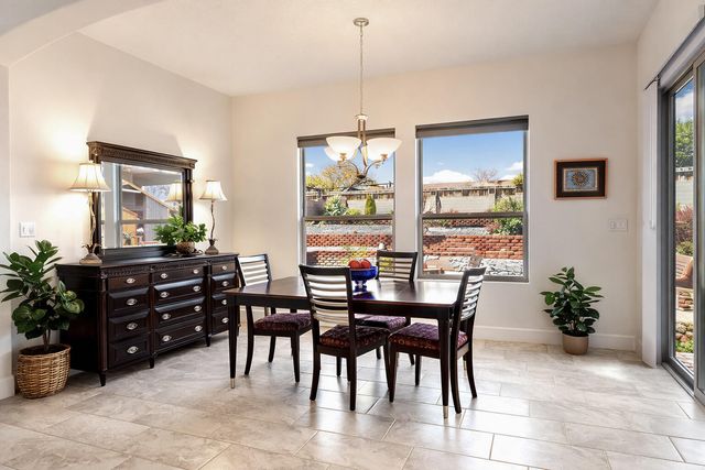 7413 Kodiak Road NE, Rio Rancho, NM 87144