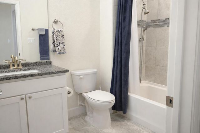 7413 Kodiak Road NE, Rio Rancho, NM 87144