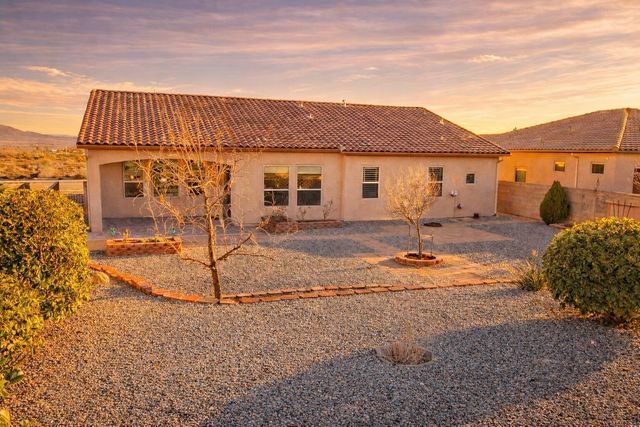 7413 Kodiak Road NE, Rio Rancho, NM 87144