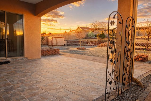 7413 Kodiak Road NE, Rio Rancho, NM 87144