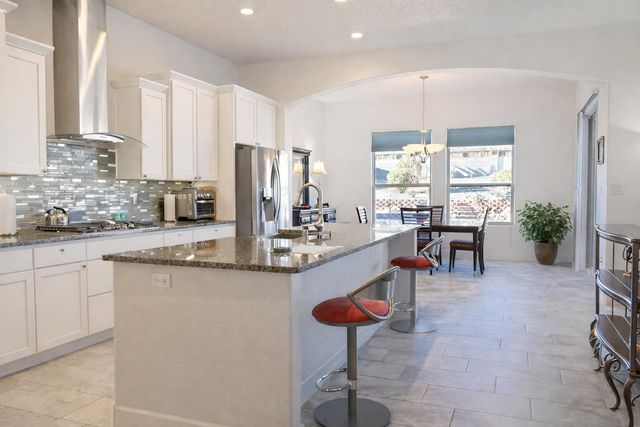 7413 Kodiak Road NE, Rio Rancho, NM 87144