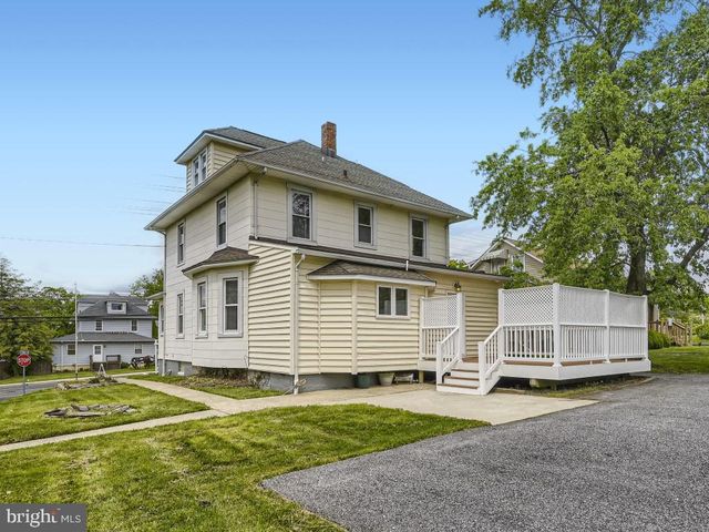 3201 E JOPPA ROAD, Parkville, MD 21234