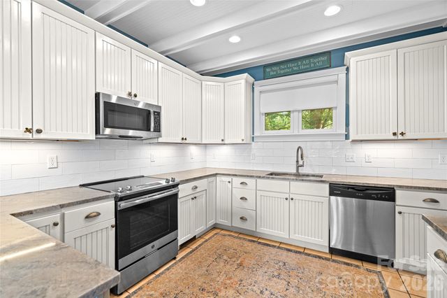 45 Logan Circle, Asheville, NC 28806