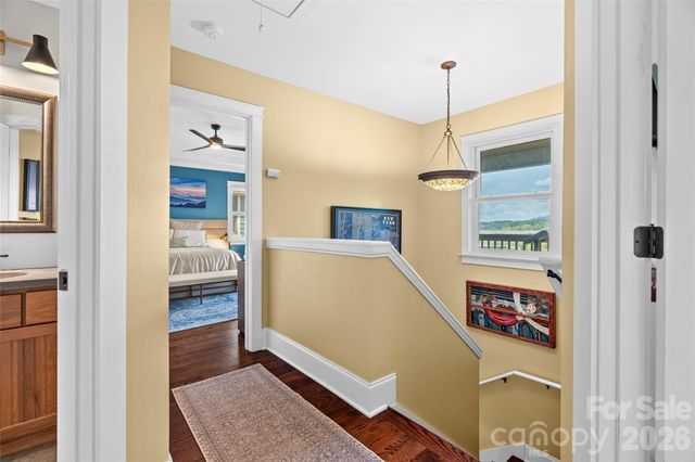 45 Logan Circle, Asheville, NC 28806