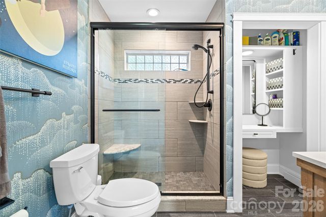 45 Logan Circle, Asheville, NC 28806