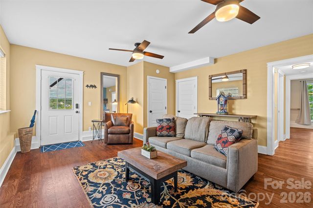 45 Logan Circle, Asheville, NC 28806