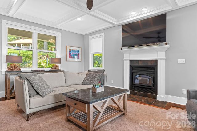 45 Logan Circle, Asheville, NC 28806