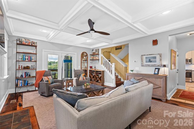 45 Logan Circle, Asheville, NC 28806