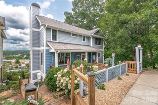 45 Logan Circle, Asheville, NC 28806