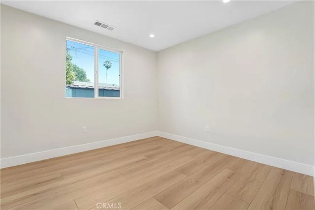 6722 Katherine Ave, Van Nuys, CA 91405
