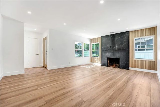 6722 Katherine Ave, Van Nuys, CA 91405