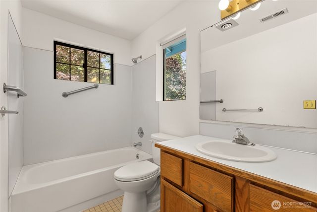 5101 Brenner Road NW, Olympia, WA 98502