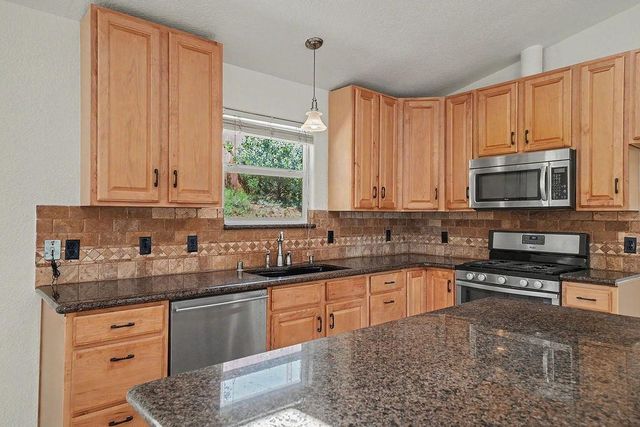 27325 Barton Rd, Pioneer, CA 95666