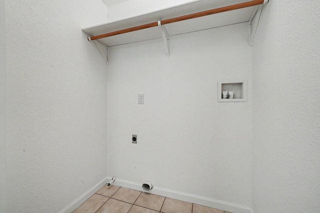 27325 Barton Rd, Pioneer, CA 95666