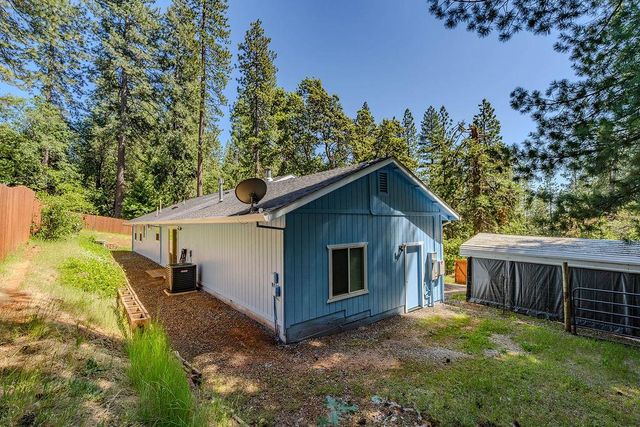 27325 Barton Rd, Pioneer, CA 95666