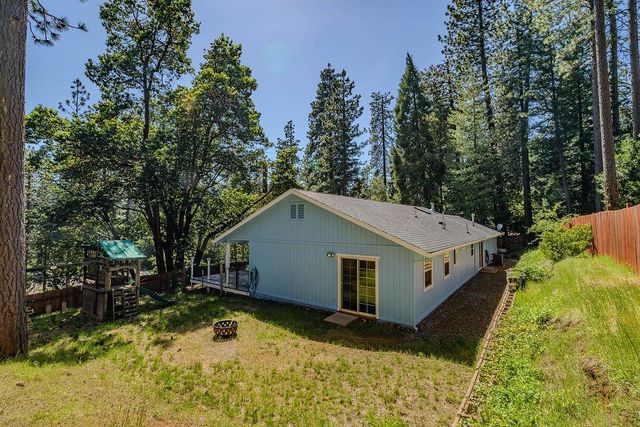 27325 Barton Rd, Pioneer, CA 95666