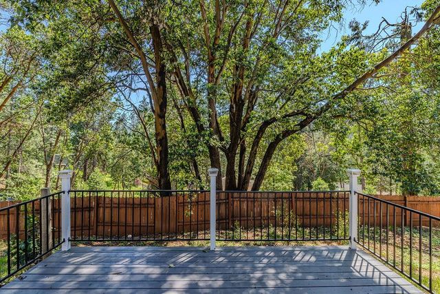 27325 Barton Rd, Pioneer, CA 95666