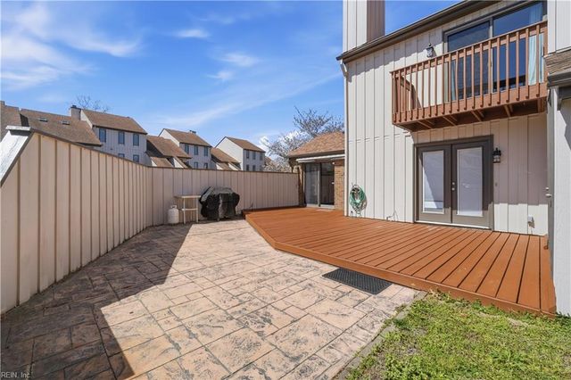 53 Sandie Point LN, Portsmouth, VA 23701