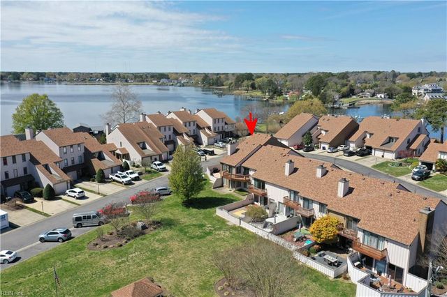 53 Sandie Point LN, Portsmouth, VA 23701