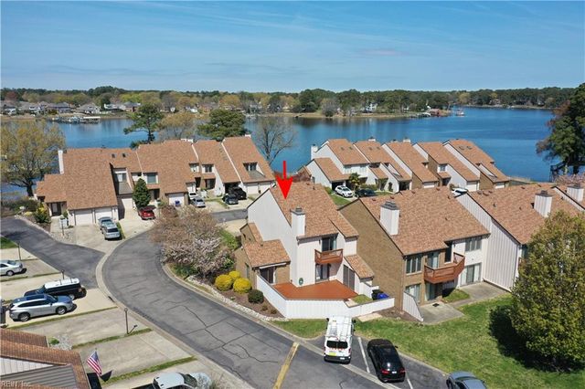 53 Sandie Point LN, Portsmouth, VA 23701