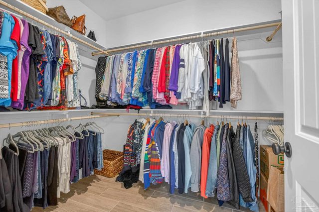 3066 Mountain Laurel Tr, Cantonment, FL 32533