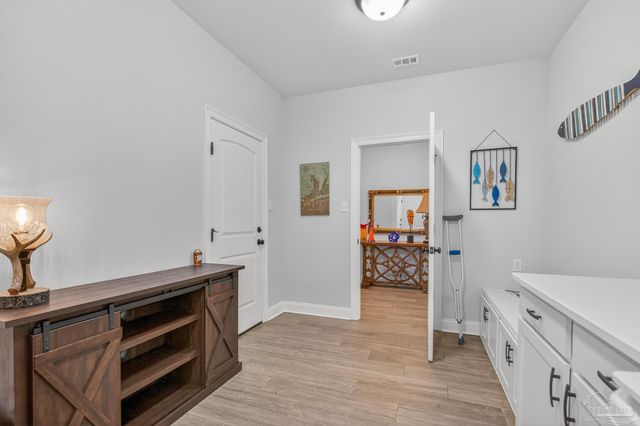 3066 Mountain Laurel Tr, Cantonment, FL 32533