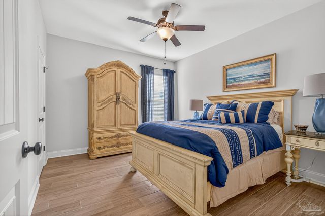 3066 Mountain Laurel Tr, Cantonment, FL 32533