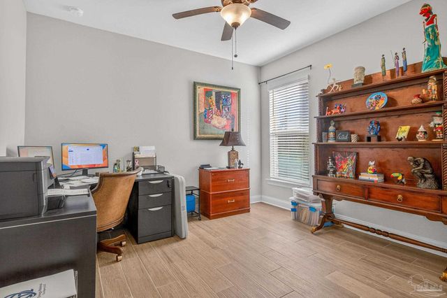 3066 Mountain Laurel Tr, Cantonment, FL 32533