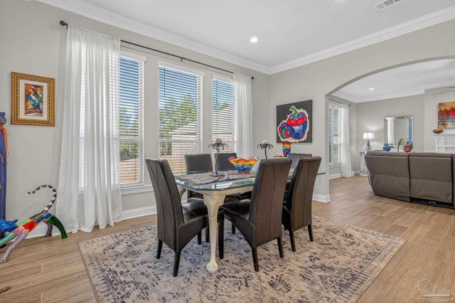 3066 Mountain Laurel Tr, Cantonment, FL 32533