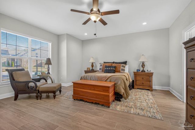 3066 Mountain Laurel Tr, Cantonment, FL 32533