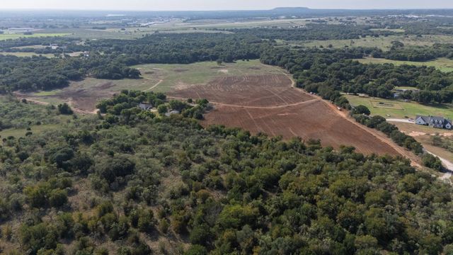 2700 Overton Court, Granbury, TX 76048