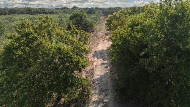 2700 Overton Court, Granbury, TX 76048