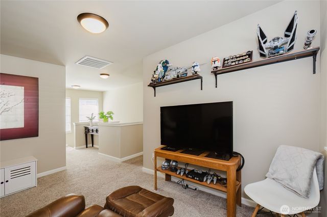 3820 Discovery Avenue SW, Bremerton, WA 98312