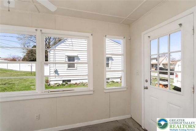 326 Henry Street, Hellertown Boro, PA 18055