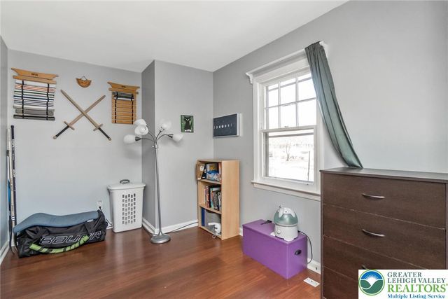326 Henry Street, Hellertown Boro, PA 18055