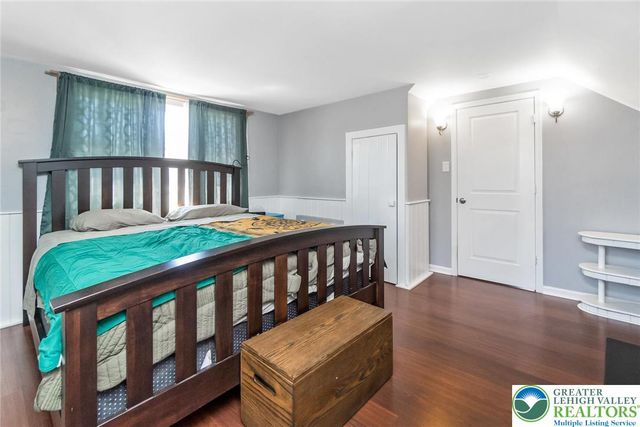 326 Henry Street, Hellertown Boro, PA 18055