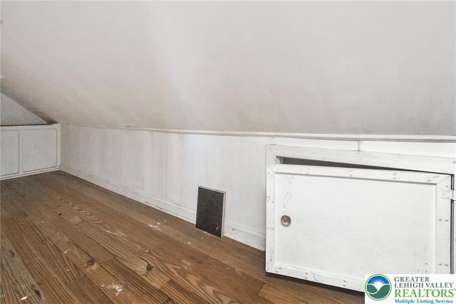 326 Henry Street, Hellertown Boro, PA 18055