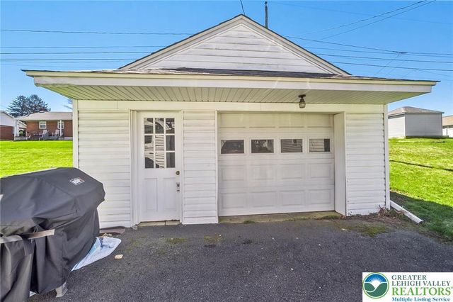 326 Henry Street, Hellertown Boro, PA 18055
