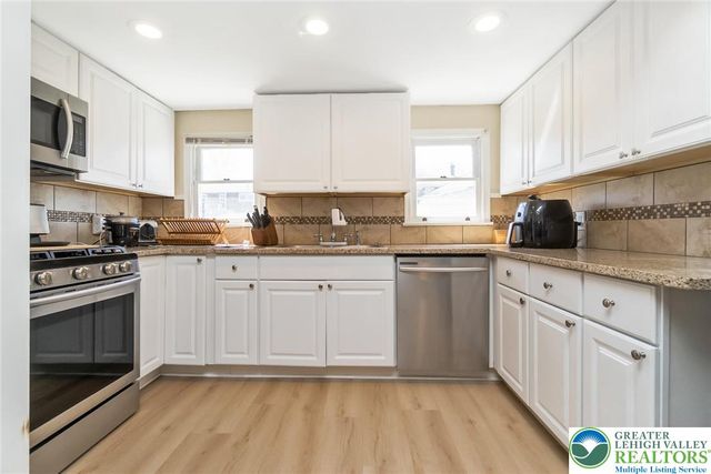 326 Henry Street, Hellertown Boro, PA 18055
