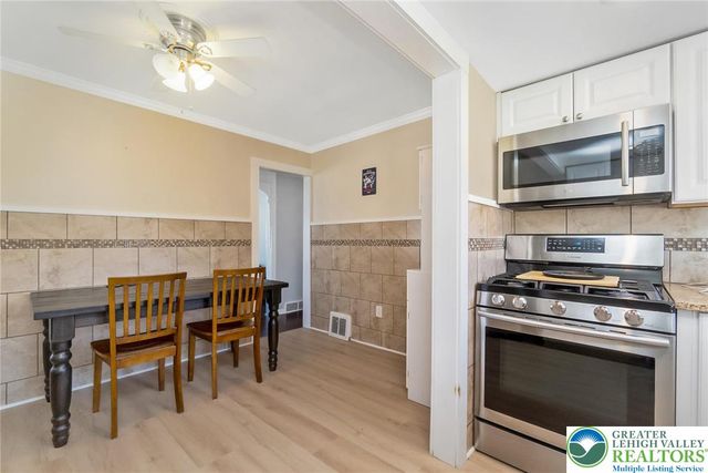 326 Henry Street, Hellertown Boro, PA 18055