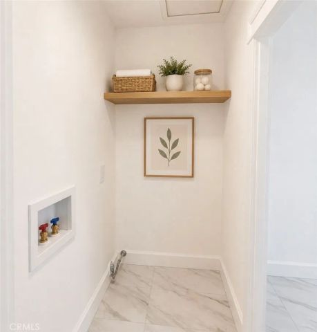 4215 S Budlong, Los Angeles, CA 90037
