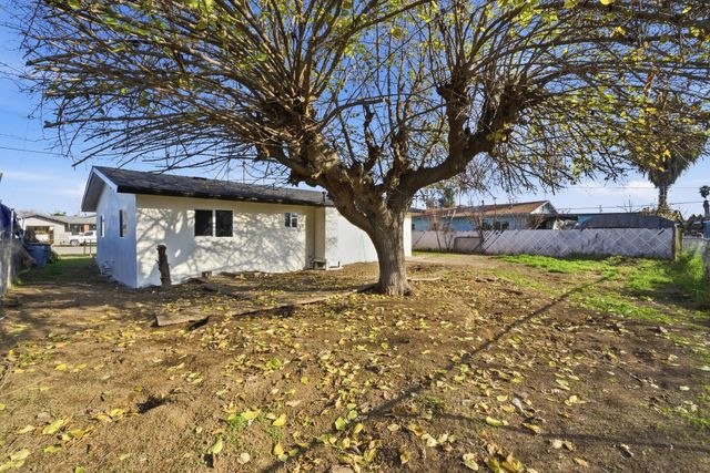 347 S Spring Road, Earlimart, CA 93219