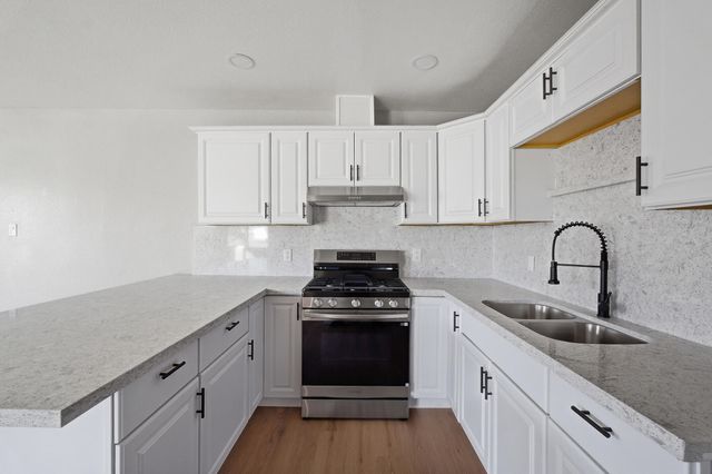 347 S Spring Road, Earlimart, CA 93219