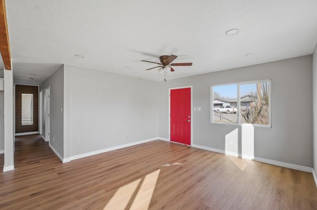 347 S Spring Road, Earlimart, CA 93219