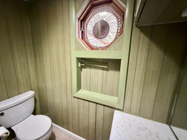 12 Eddie St, Quincy, MA 02169