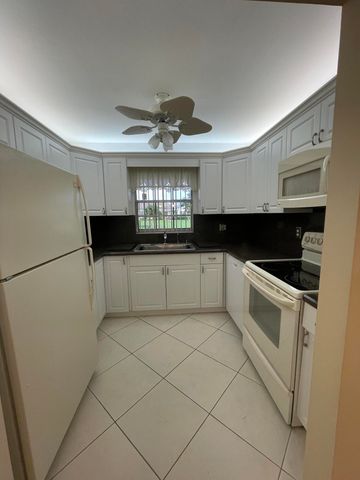 5198 LAKEFRONT Boulevard A, Delray Beach, FL 33484