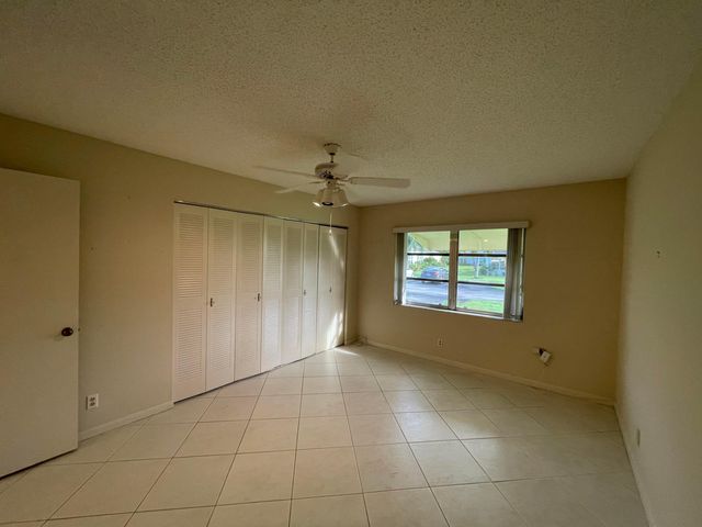 5198 LAKEFRONT Boulevard A, Delray Beach, FL 33484