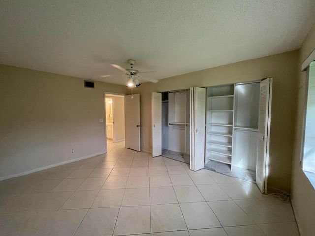 5198 LAKEFRONT Boulevard A, Delray Beach, FL 33484