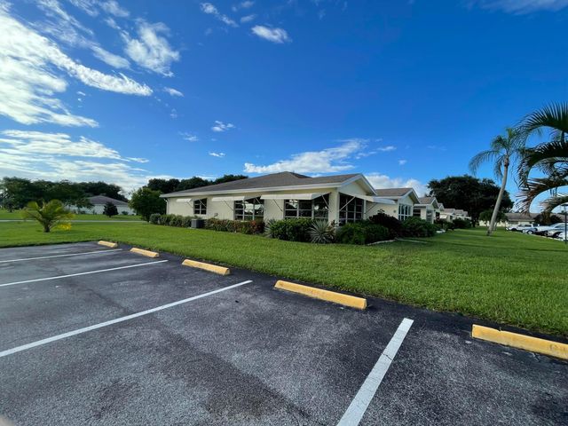 5198 LAKEFRONT Boulevard A, Delray Beach, FL 33484