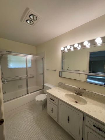 5198 LAKEFRONT Boulevard A, Delray Beach, FL 33484